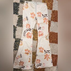 We The Free Penny Pull-On Flare Jeans Good Vibes floral 27